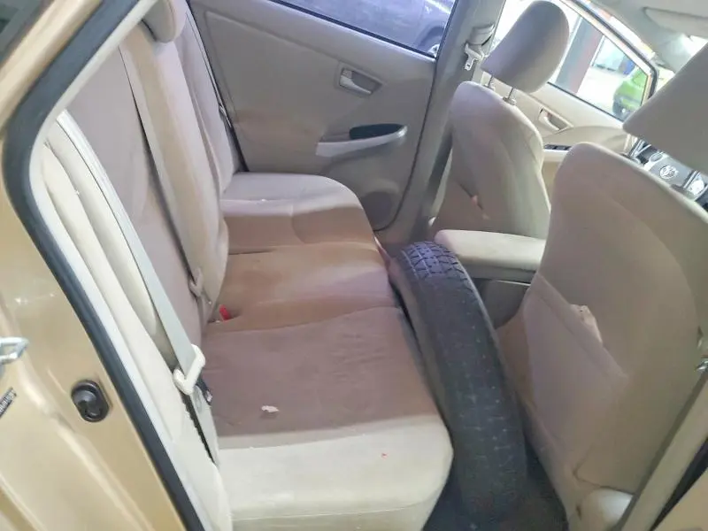 2010 TOYOTA PRIUS II  