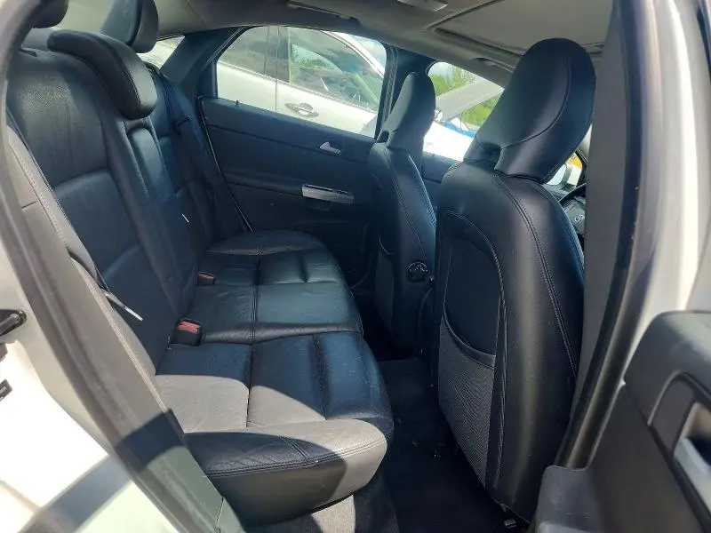 2010 VOLVO S40 2.4I  