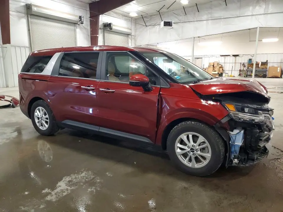 2023 KIA CARNIVAL LX  