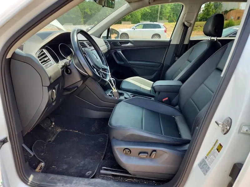 2018 VOLKSWAGEN TIGUAN SE  