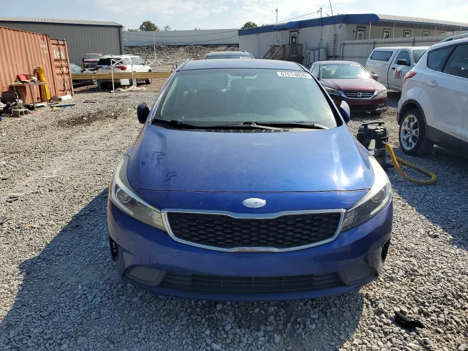2017 KIA FORTE LX  
