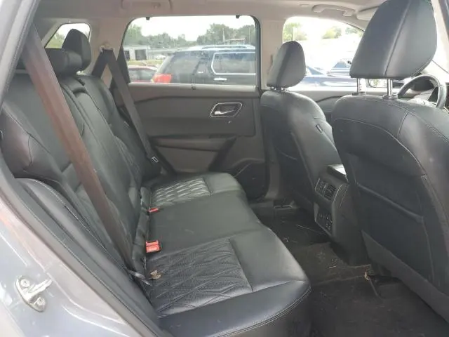 2022 NISSAN ROGUE PLATINUM  