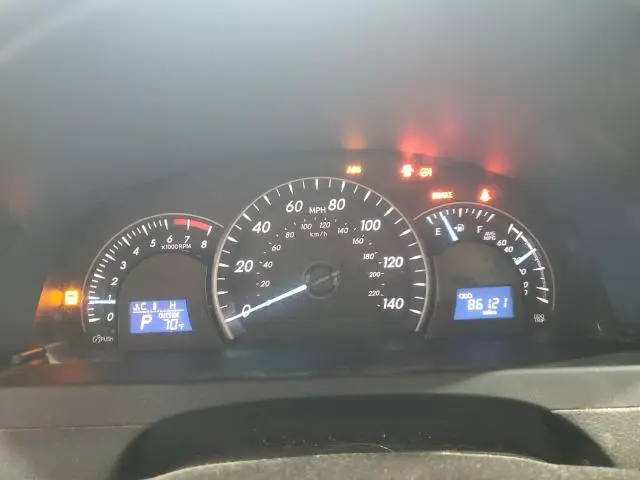 2015 TOYOTA CAMRY LE  