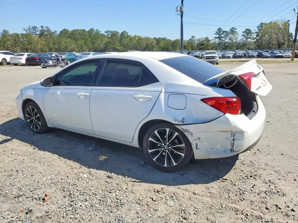 2019 TOYOTA COROLLA SE  
