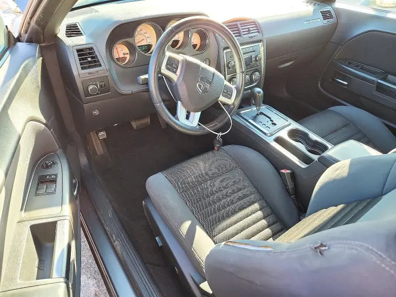 2012 DODGE CHALLENGER SXT  