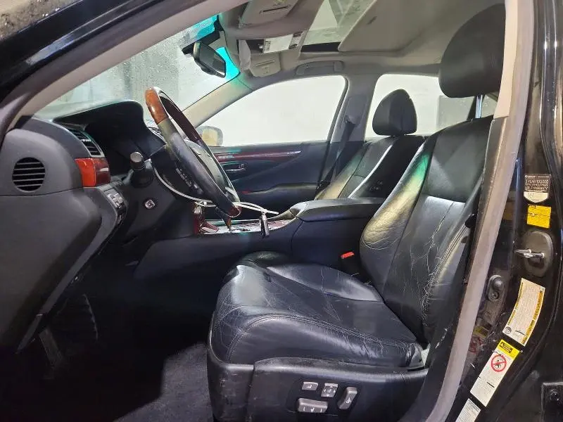 2011 LEXUS LS 460  