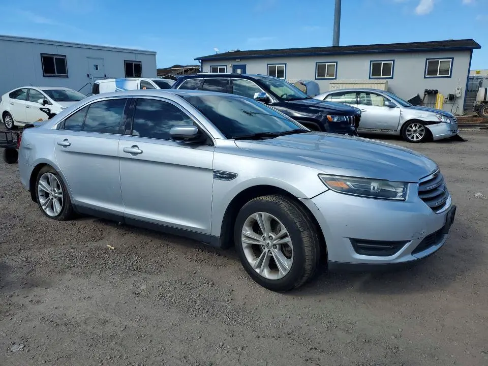 2016 FORD TAURUS SEL  