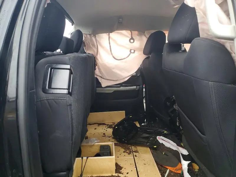 2014 TOYOTA TUNDRA SR5  