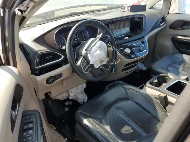 2017 CHRYSLER PACIFICA TOURING L PLUS  