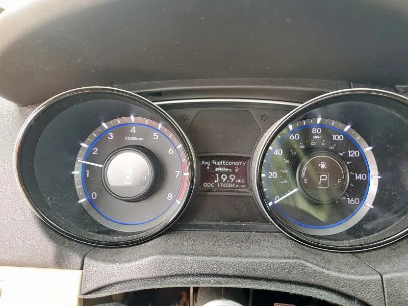 2013 HYUNDAI SONATA GLS  