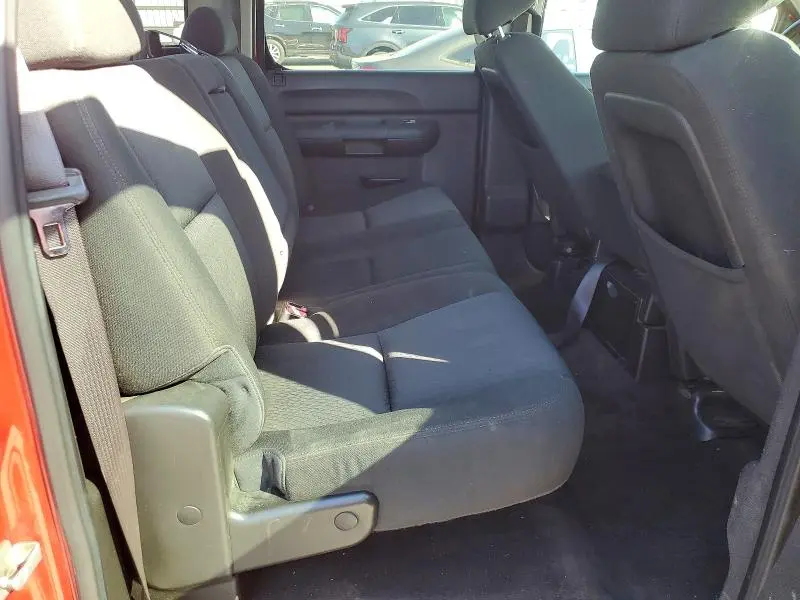 2013 CHEVROLET SILVERADO C1500 LT  