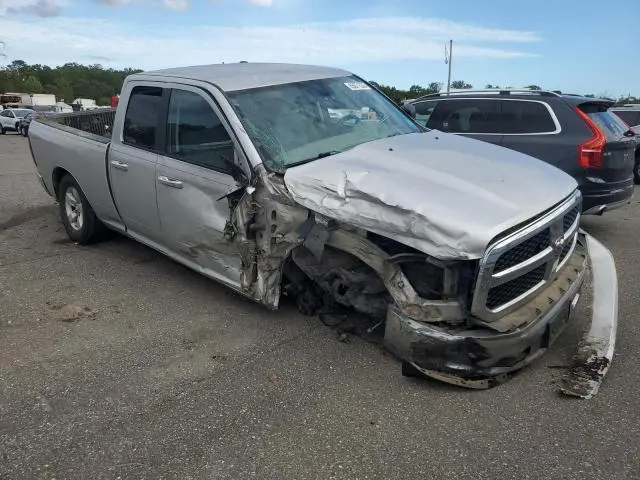 2016 RAM 1500 SLT