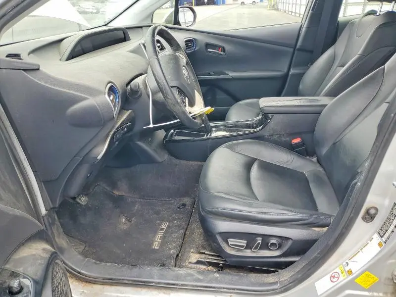 2016 TOYOTA PRIUS FOUR TOURING  