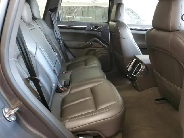 2016 PORSCHE CAYENNE SE HYBRID  