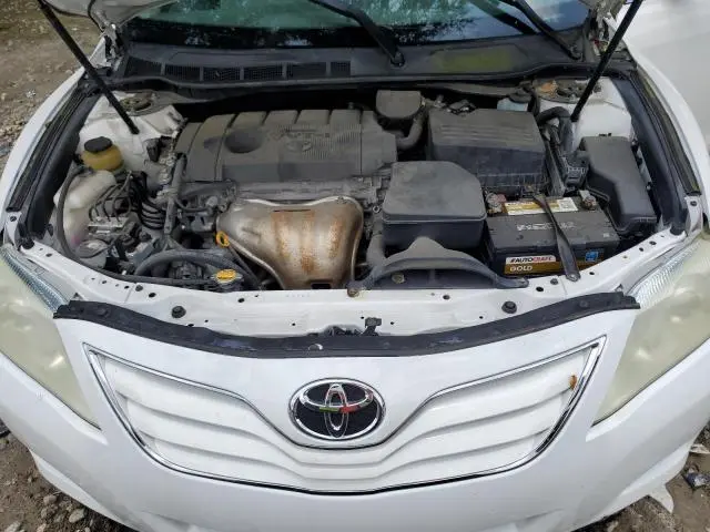 2011 TOYOTA CAMRY BASE  