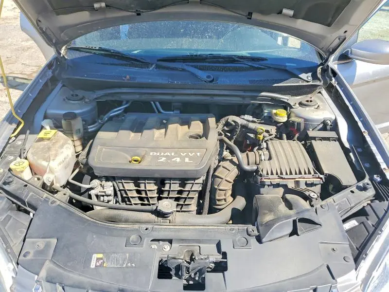 2014 CHRYSLER 200 LX  