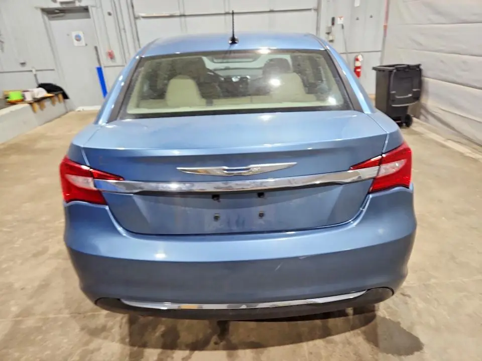 2011 CHRYSLER 200 LIMITED  