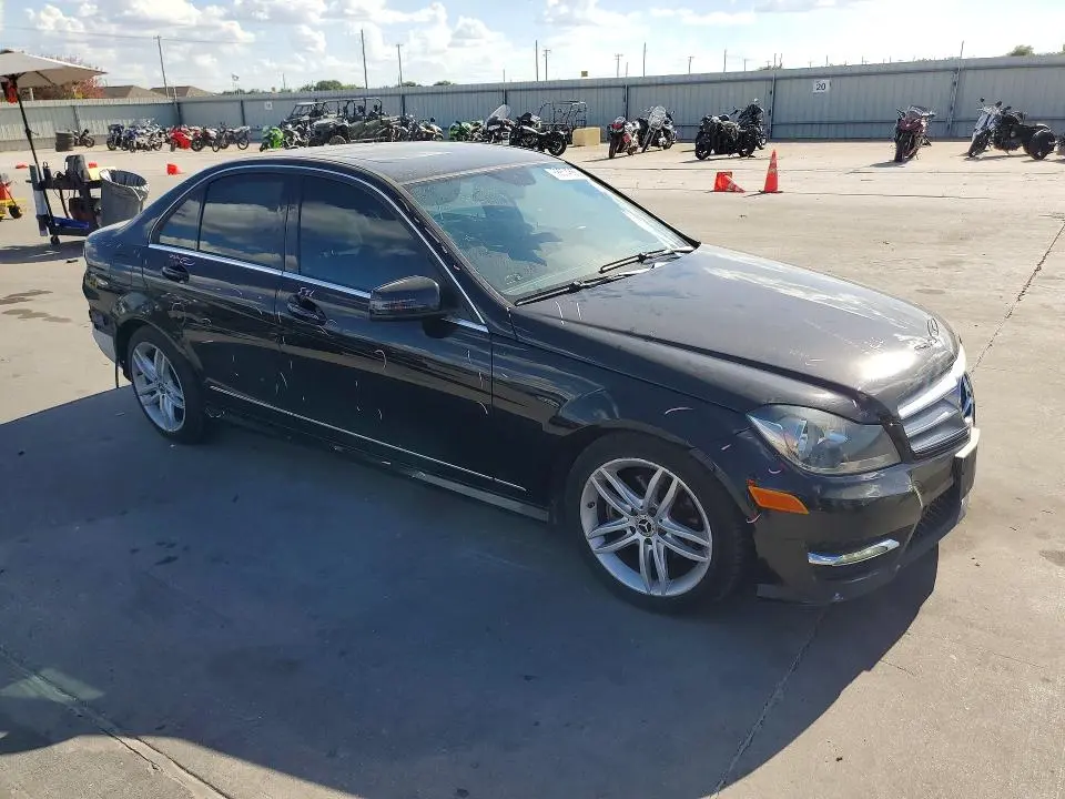 2012 MERCEDES-BENZ C 300 4MATIC  