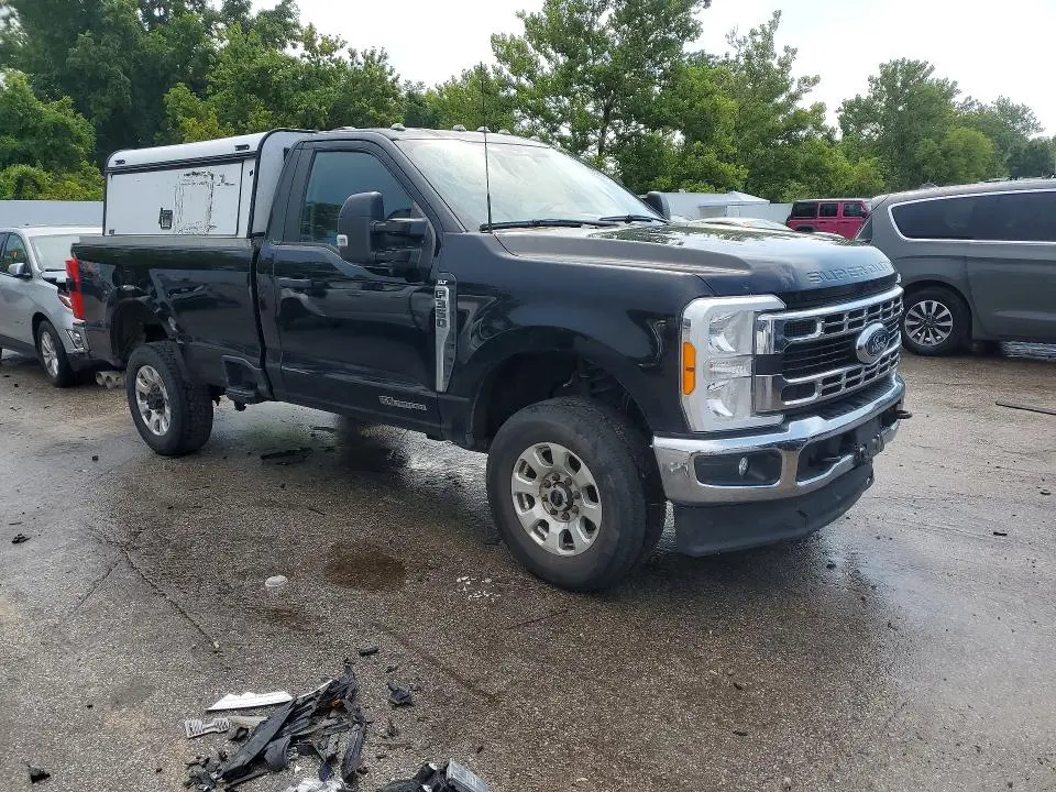 2023 FORD F350 SUPER DUTY  