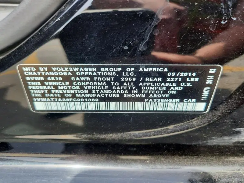 2014 VOLKSWAGEN PASSAT S  
