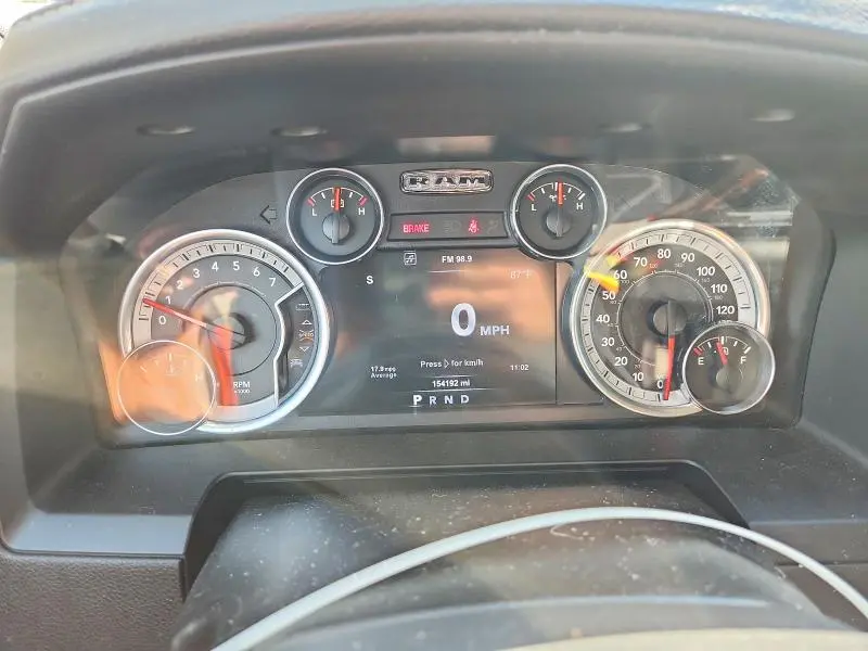 2015 RAM 1500 SPORT  