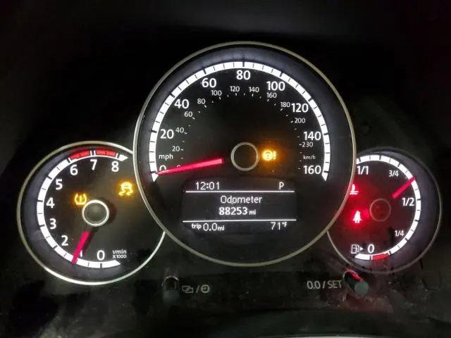 2015 VOLKSWAGEN BEETLE R-LINE  