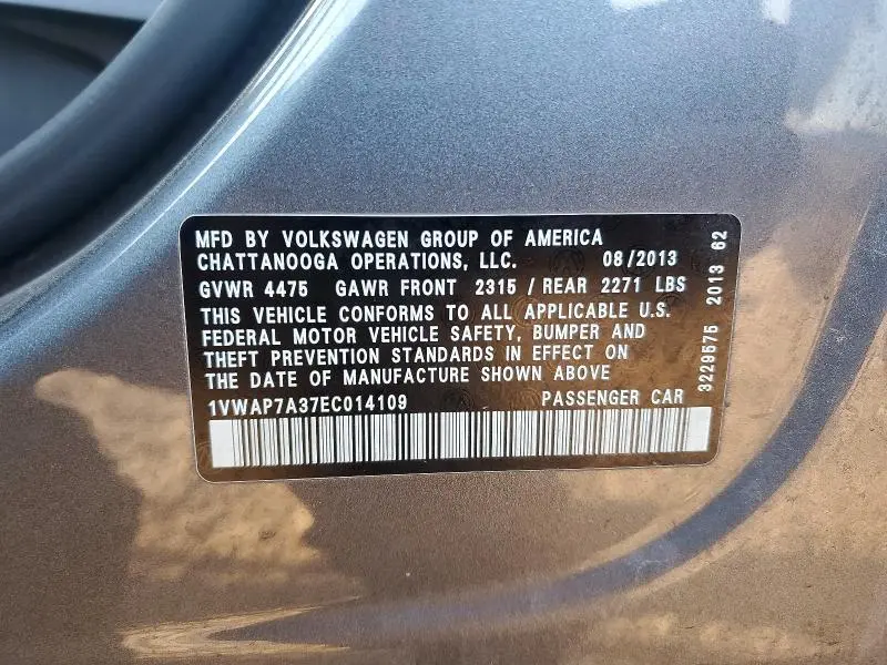 2014 VOLKSWAGEN PASSAT S  