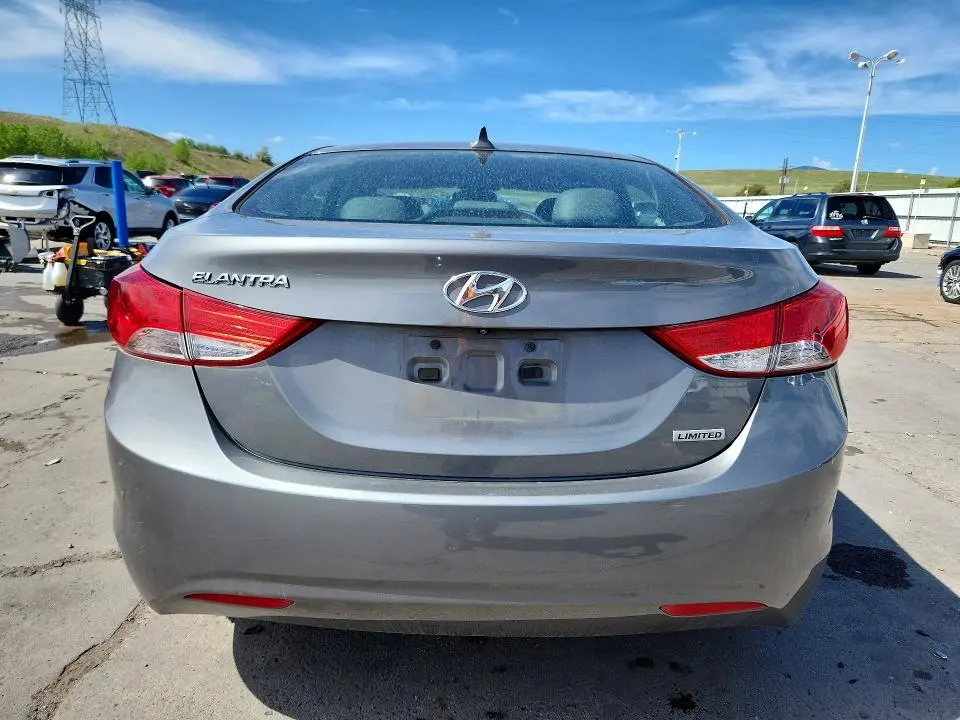 2013 HYUNDAI ELANTRA LIMITED  