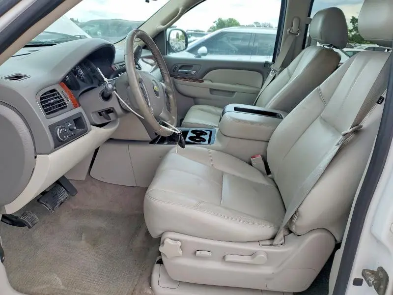 2012 CHEVROLET SUBURBAN C1500 LT  