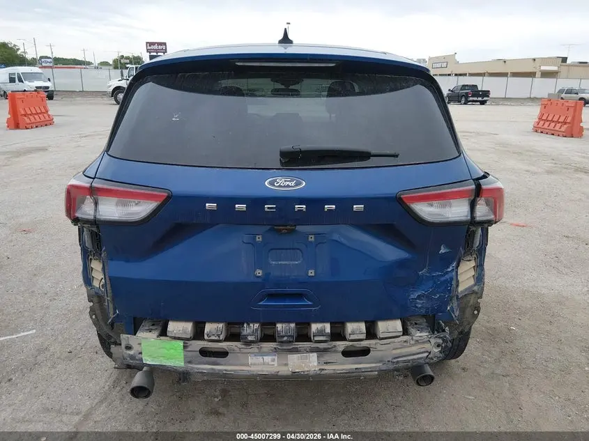 2022 FORD ESCAPE SE