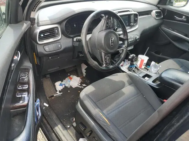 2017 KIA SORENTO LX  