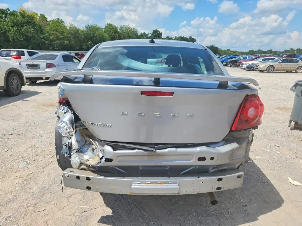 2014 DODGE AVENGER SE  
