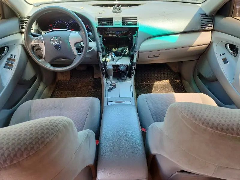 2010 TOYOTA CAMRY BASE  