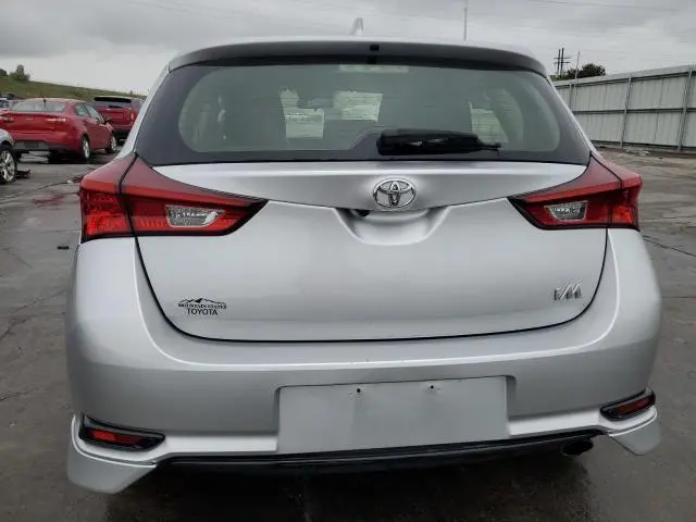 2018 TOYOTA COROLLA IM   