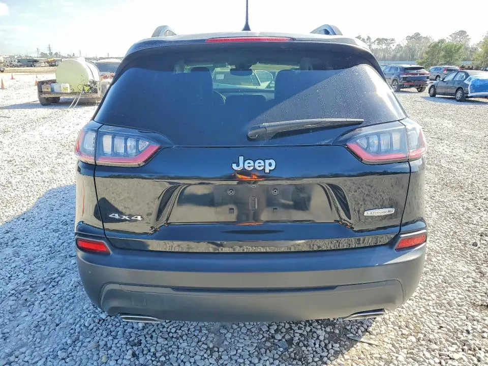 2022 JEEP CHEROKEE LATITUDE LUX  