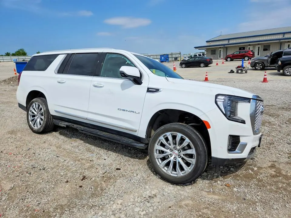 2024 GMC YUKON XL DENALI  