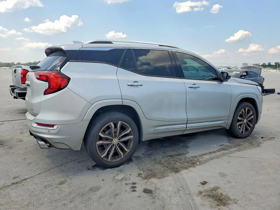 2020 GMC TERRAIN DENALI  