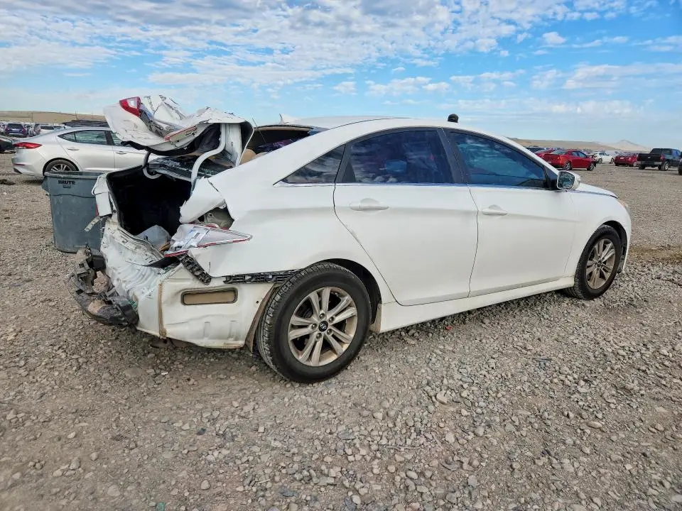 2014 HYUNDAI SONATA GLS  