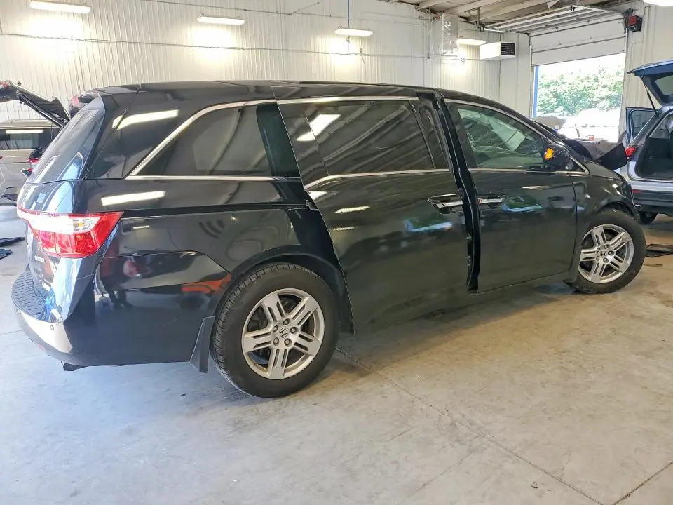 2013 HONDA ODYSSEY TOURING  