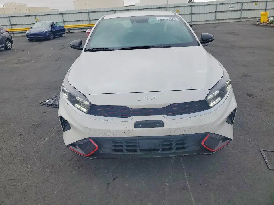 2024 KIA FORTE GT LINE  