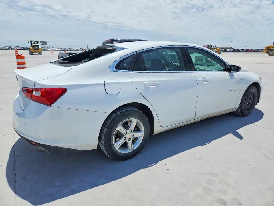 2024 CHEVROLET MALIBU LS  