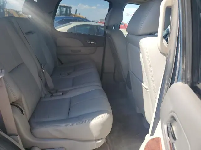 2010 GMC YUKON SLT  