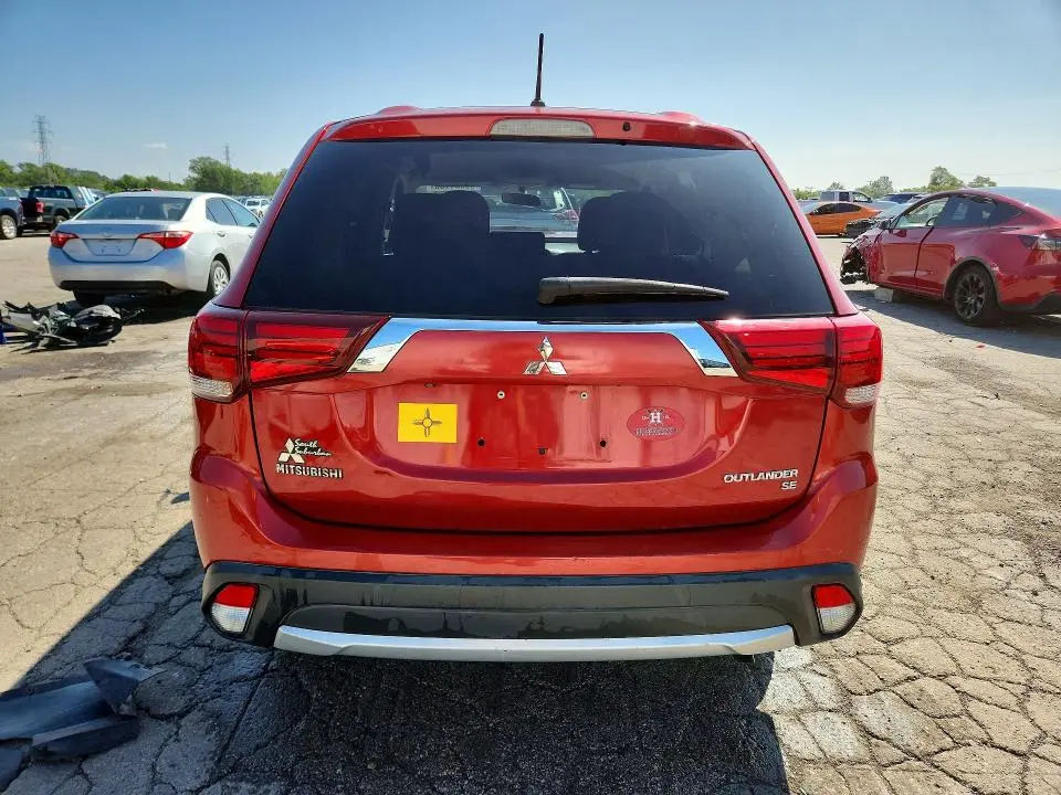 2016 MITSUBISHI OUTLANDER SE  
