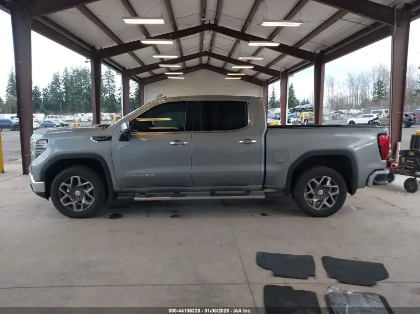 2025 GMC SIERRA 1500 4WD  SHORT BOX SLT