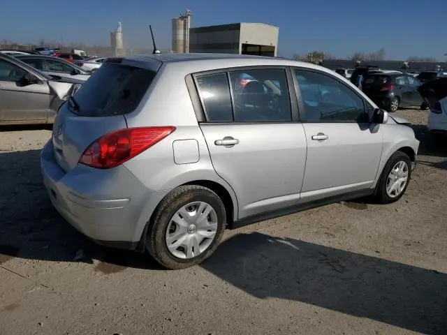 2010 NISSAN VERSA S  