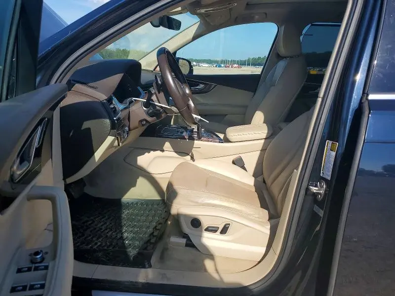 2017 AUDI Q7 PRESTIGE  