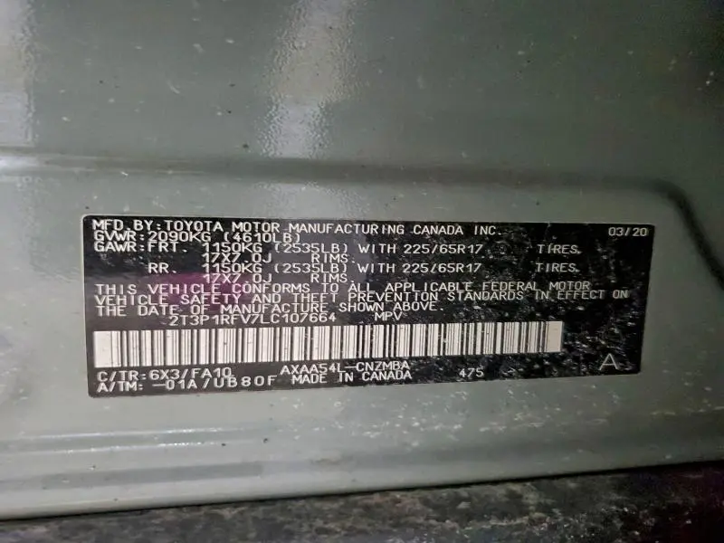 2020 TOYOTA RAV4 XLE  