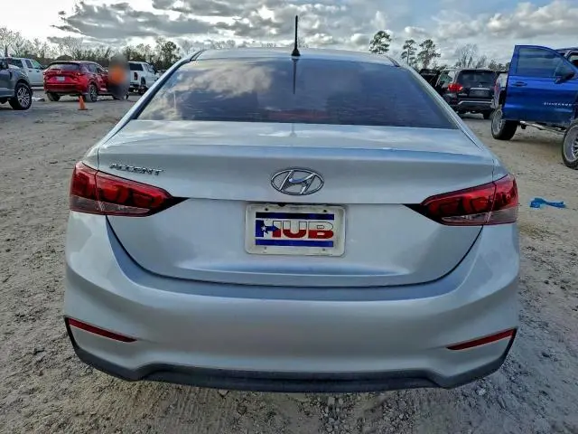 2020 HYUNDAI ACCENT SE  