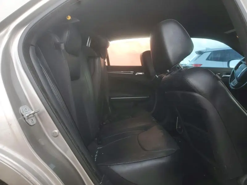 2014 CHRYSLER 300C   