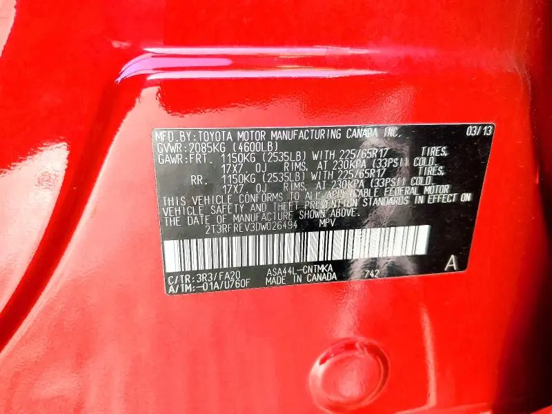 2013 TOYOTA RAV4 XLE  